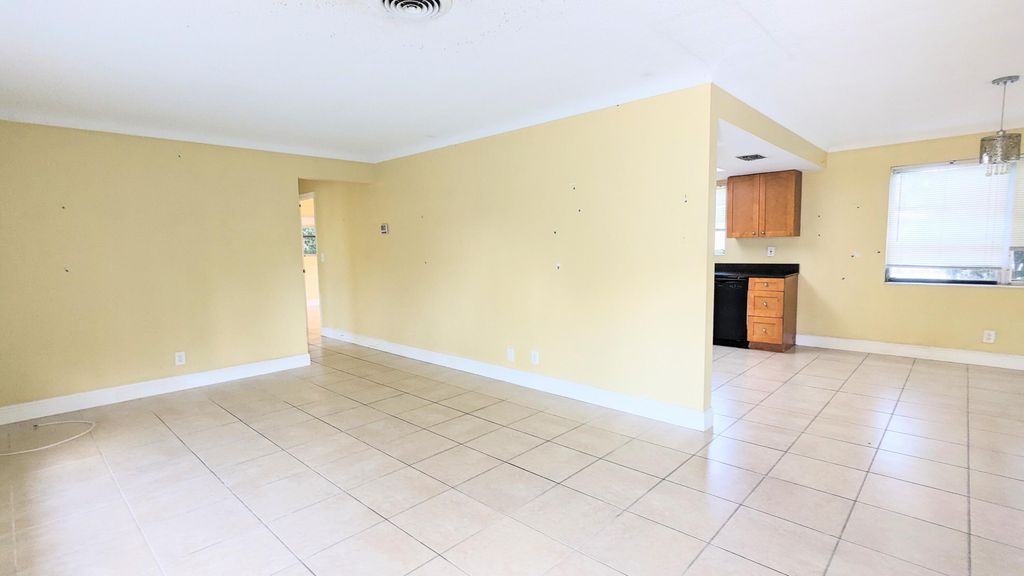 Photo of 918 Turner Road, Delray Beach, FL 33483 (MLS # R10990745)