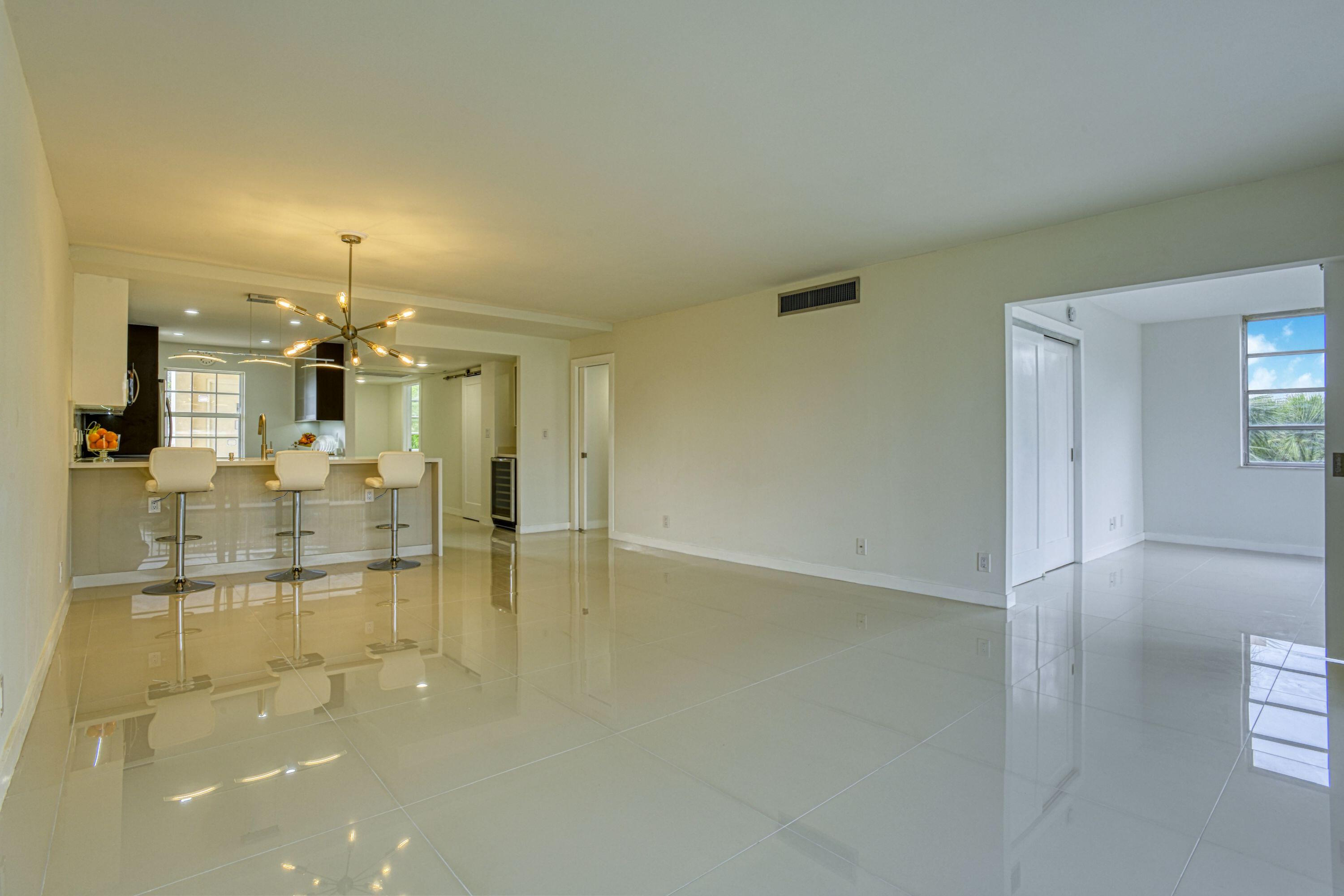 535 Oaks Drive 510