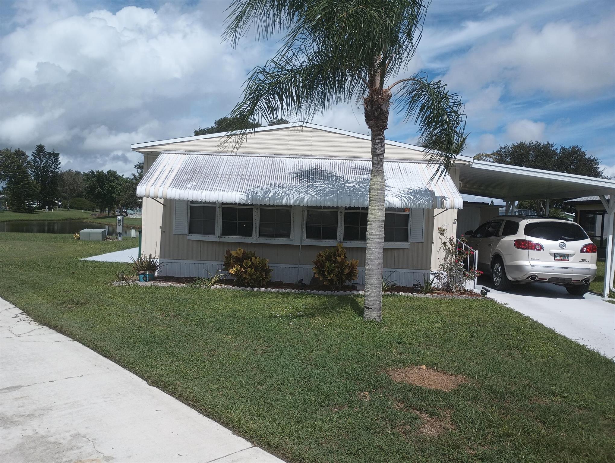 Spanish Lakes Riverfront - Residential