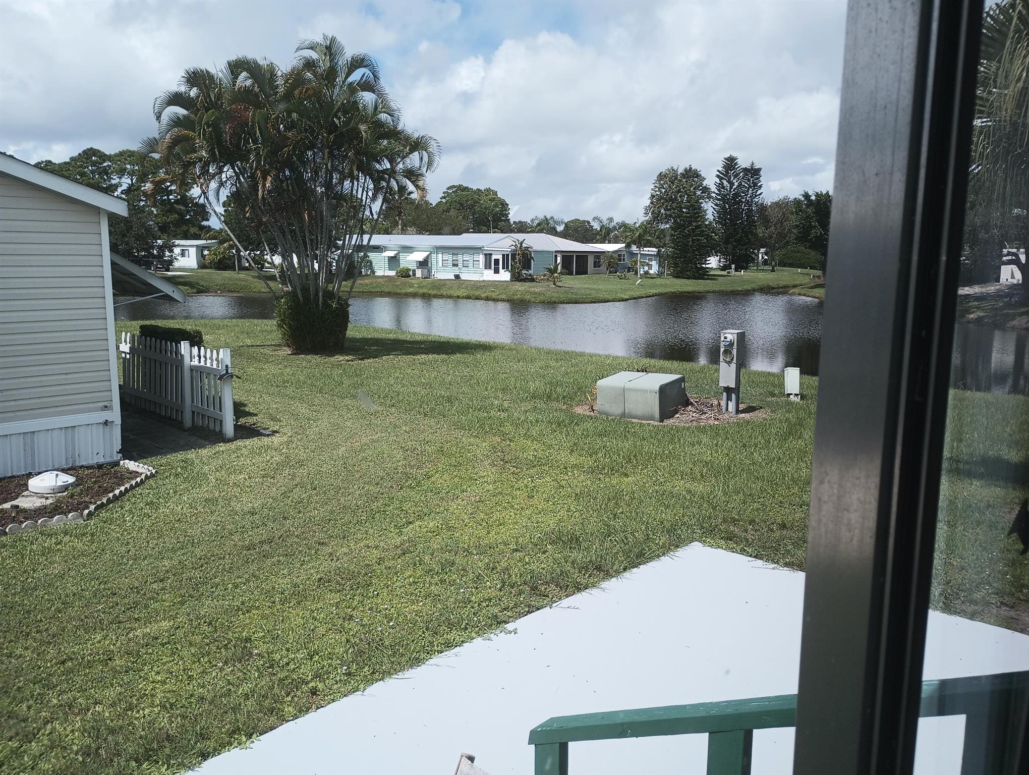 Spanish Lakes Riverfront - Residential