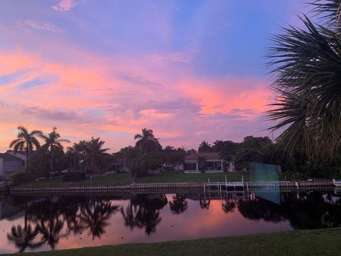 A home in Lake Worth Beach