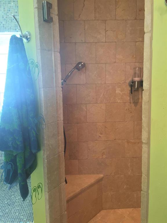 LAKEVIEW PARK AT RIVIERA - Residential Lease