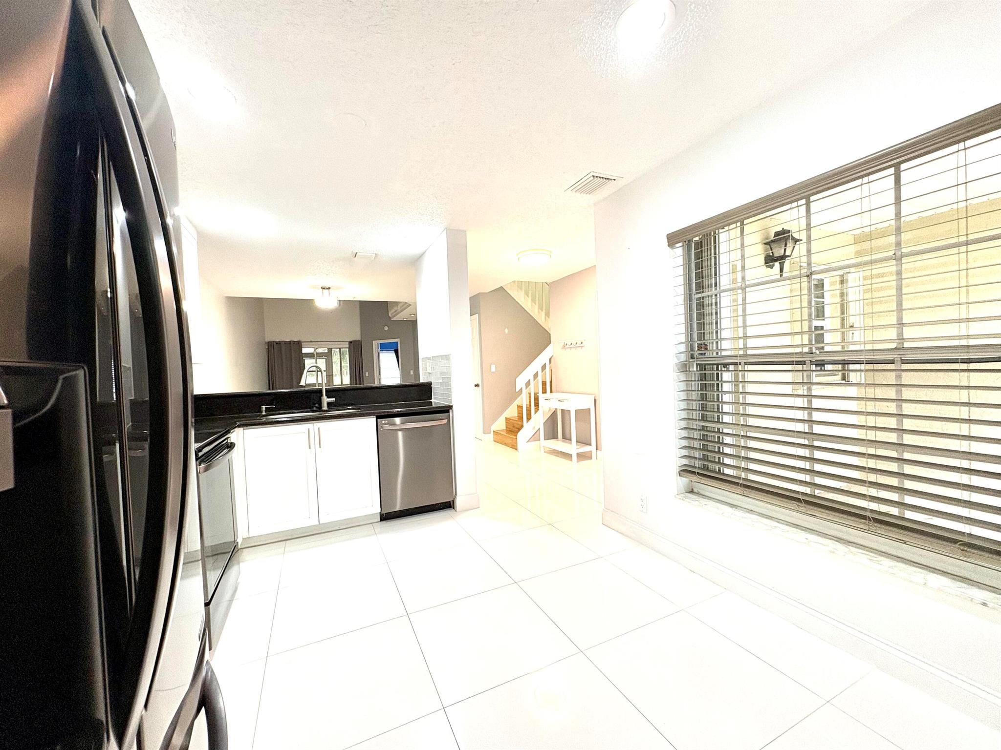 1704 Maplewood Drive