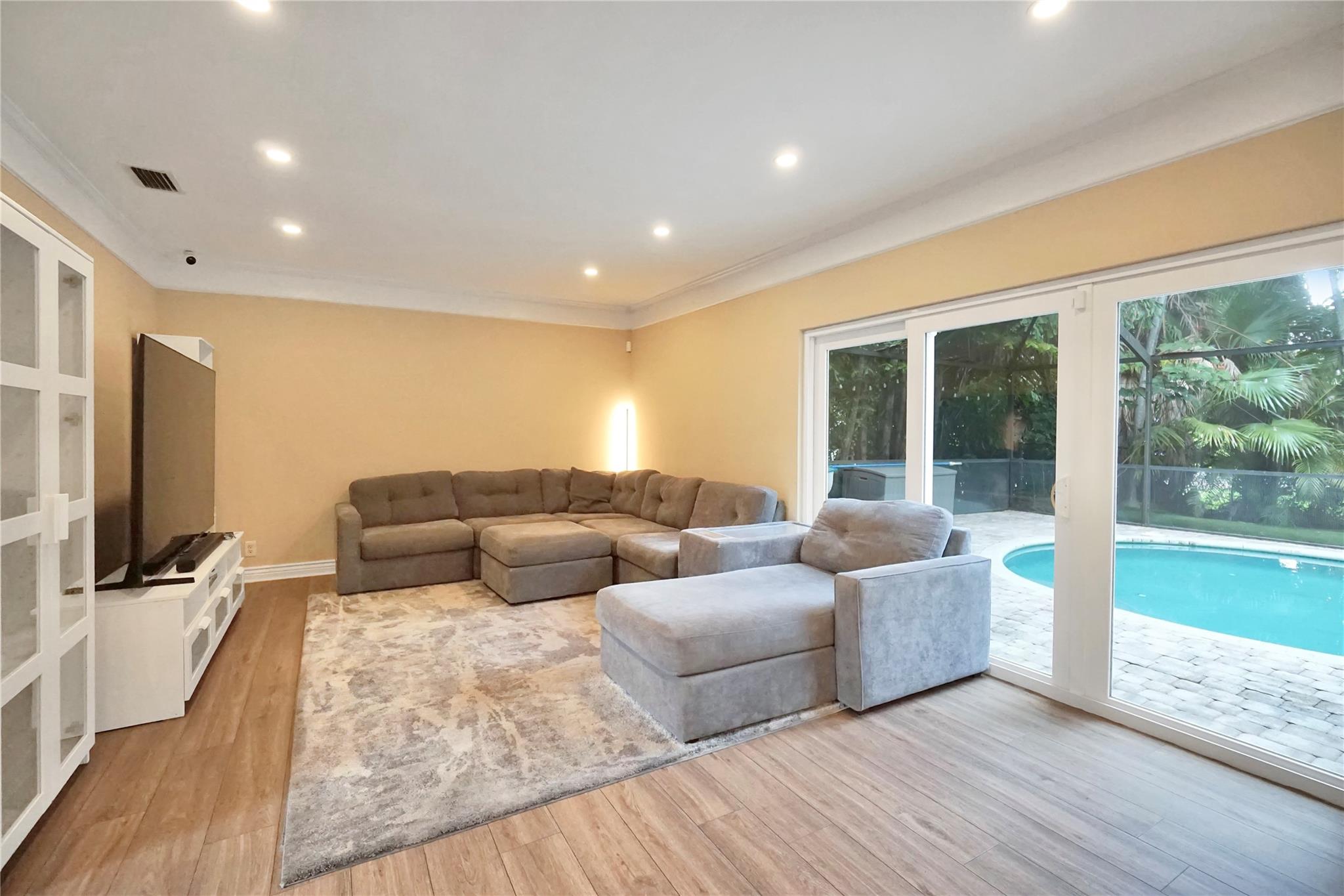 Woodside Estates - Residential