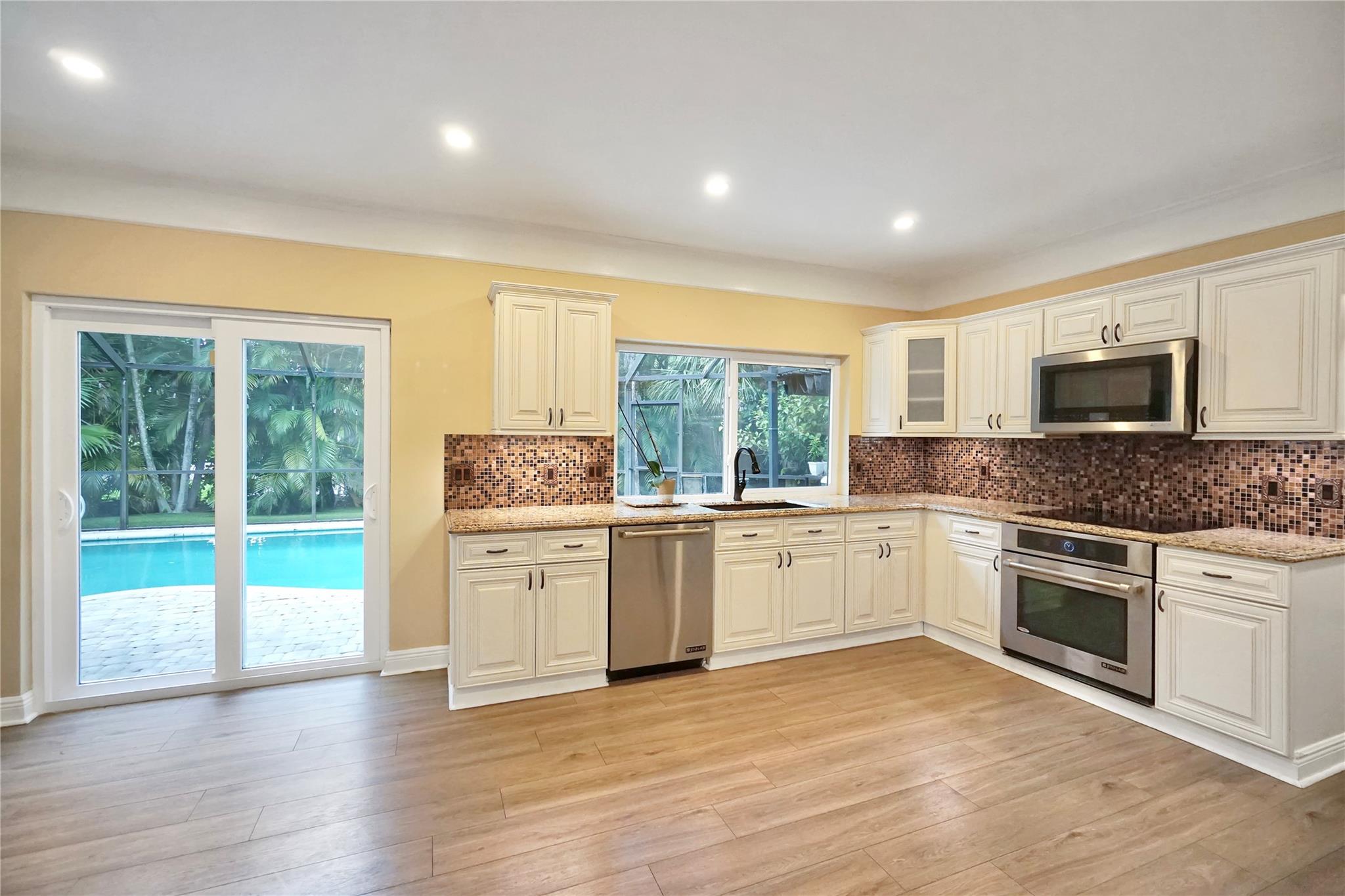 Woodside Estates - Residential