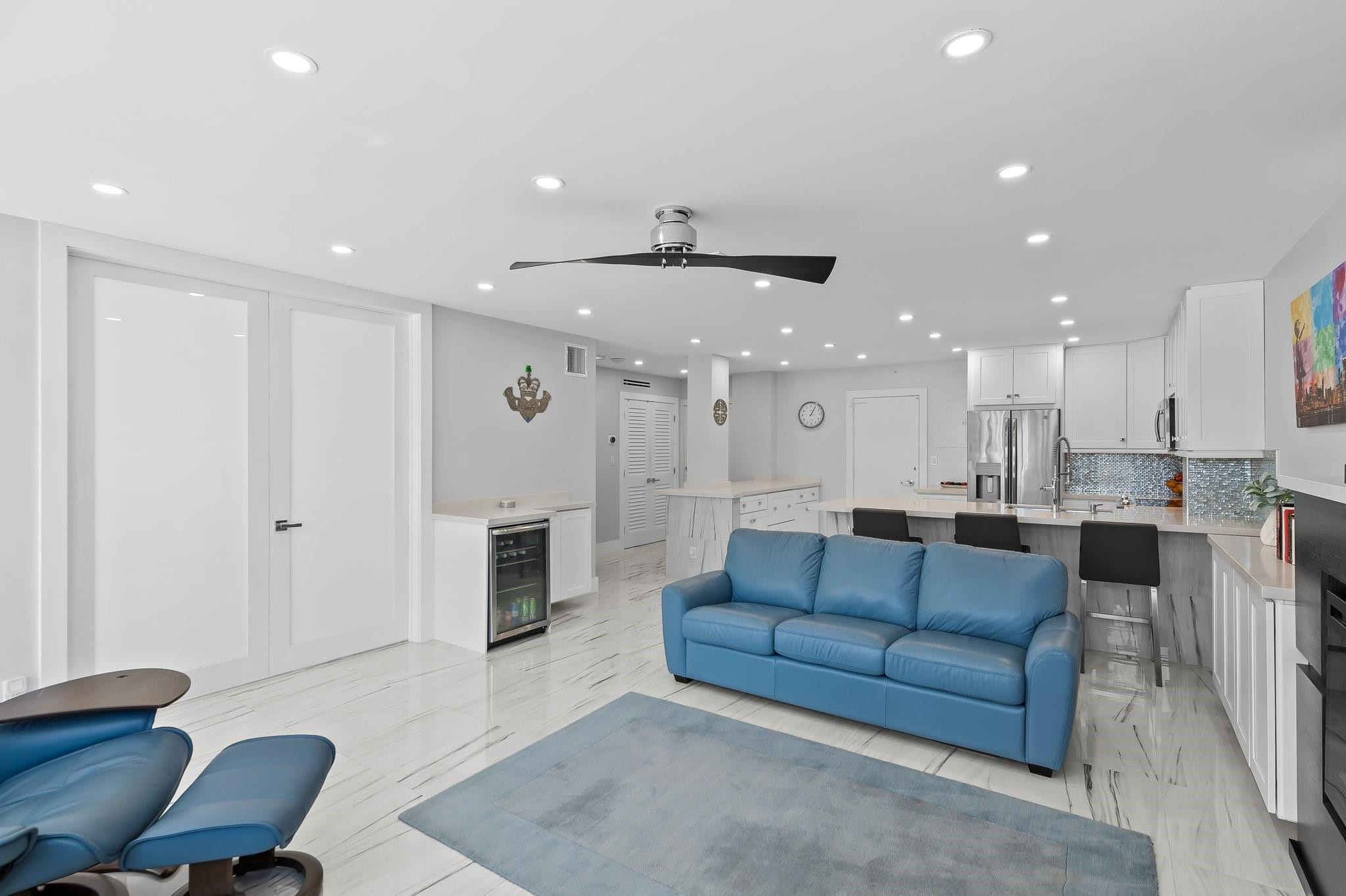 CORAL RIDGE TOWERS EAST CO-OP - Residential