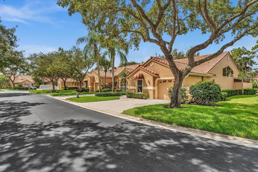 Photo of 1904 Rosewood Way, Palm Beach Gardens, FL 33418 (MLS # R11122465)