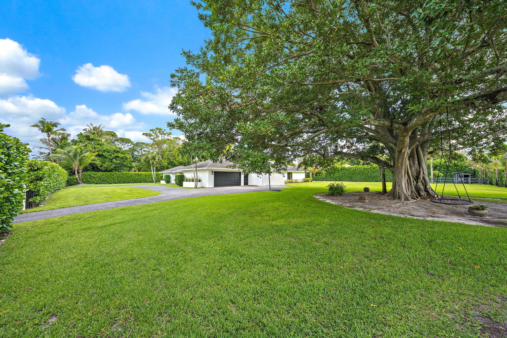 14039 Greentree Trail