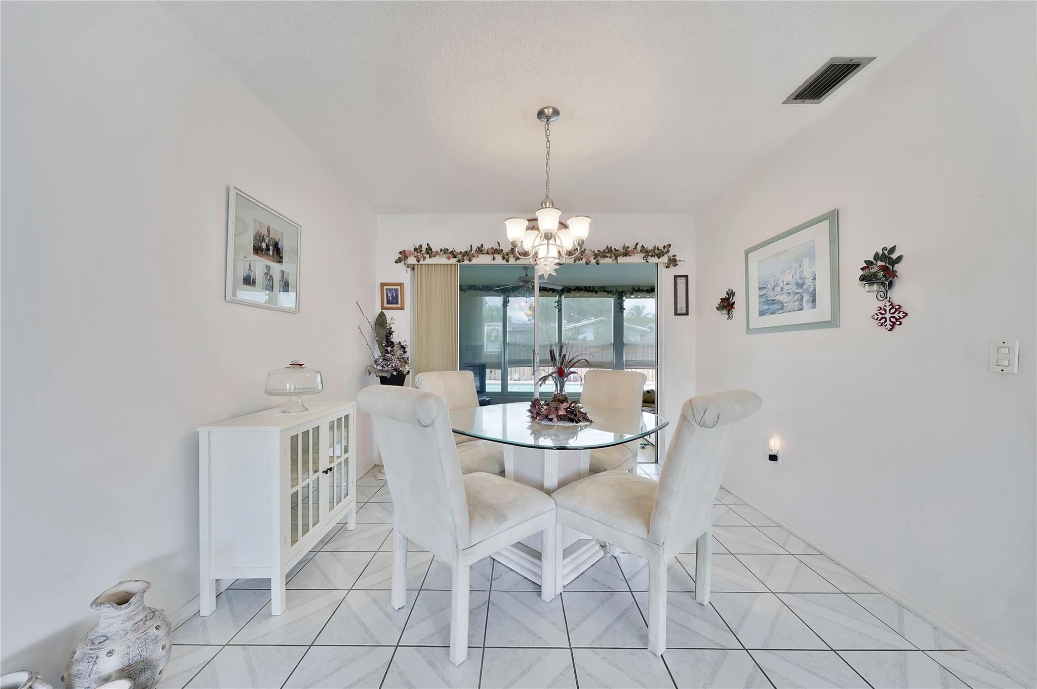 Sunrise Golf Village Sec - Residential