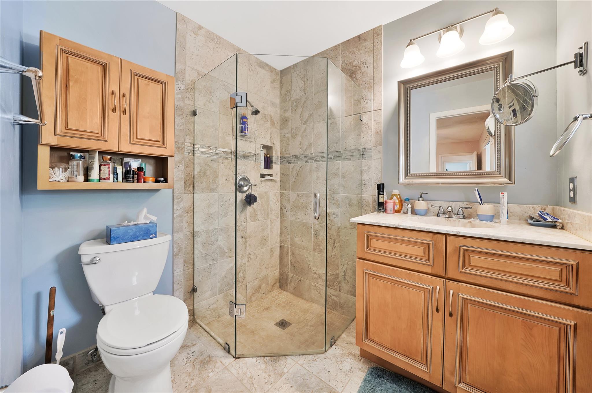 Sunrise Golf Village Sec - Residential