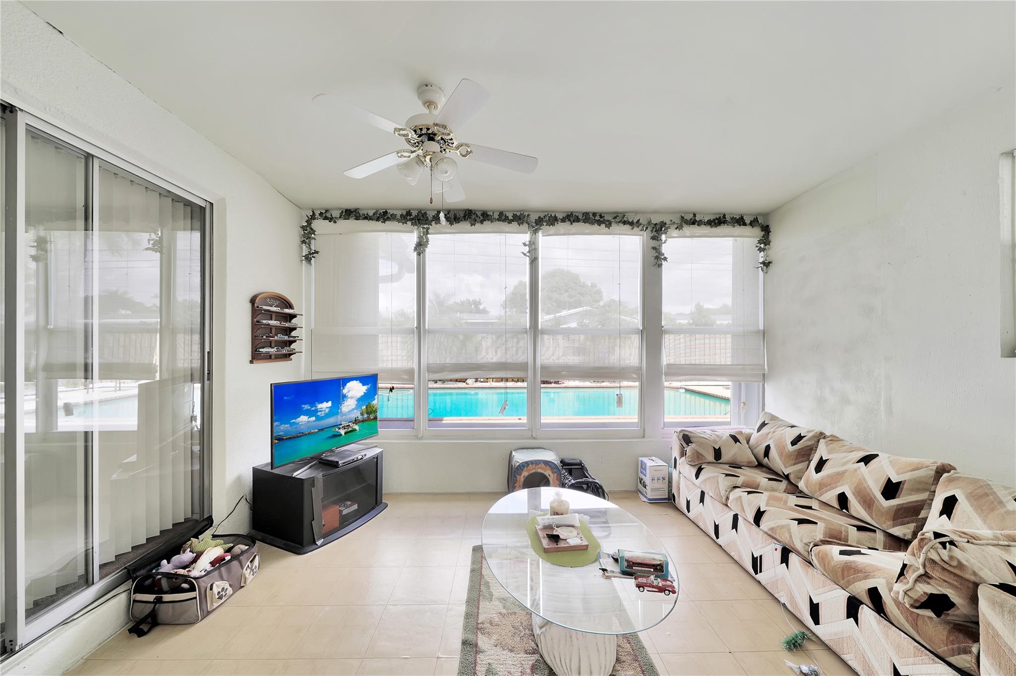 Sunrise Golf Village Sec - Residential