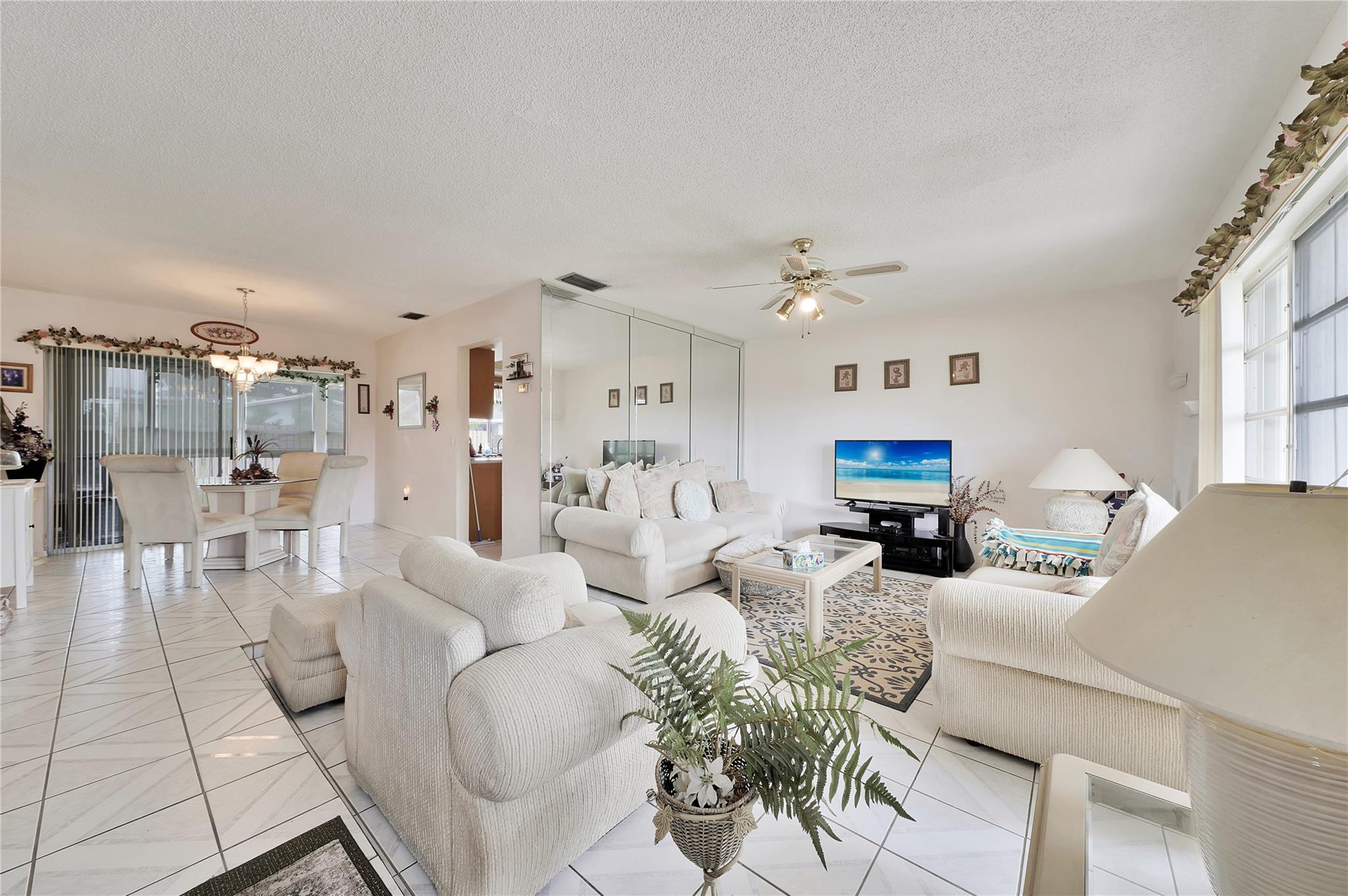 Sunrise Golf Village Sec - Residential