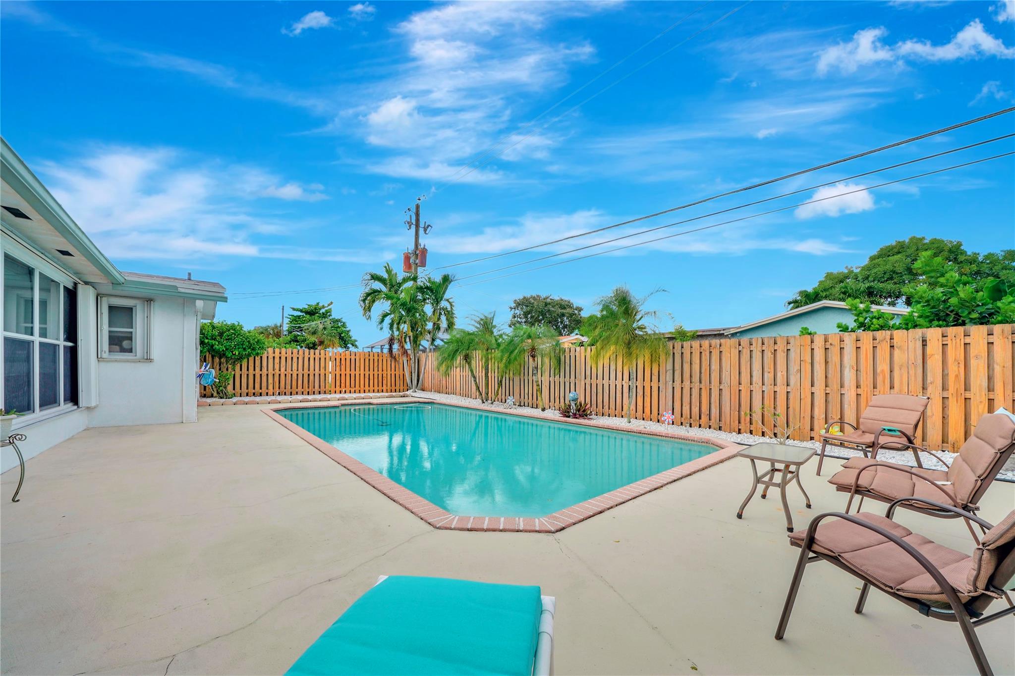 Sunrise Golf Village Sec - Residential