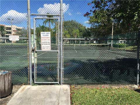 Tiny photo for 7500 NW 1st Court #102-3, Plantation, FL 33317 (MLS # B26045121)