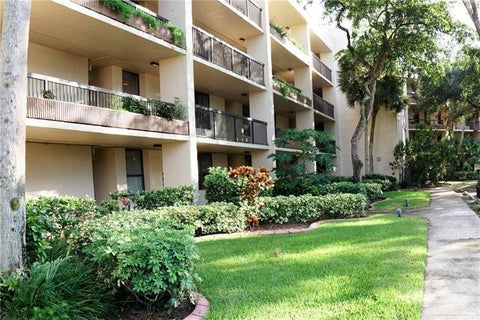 Tiny photo for 7500 NW 1st Court #102-3, Plantation, FL 33317 (MLS # B26045121)