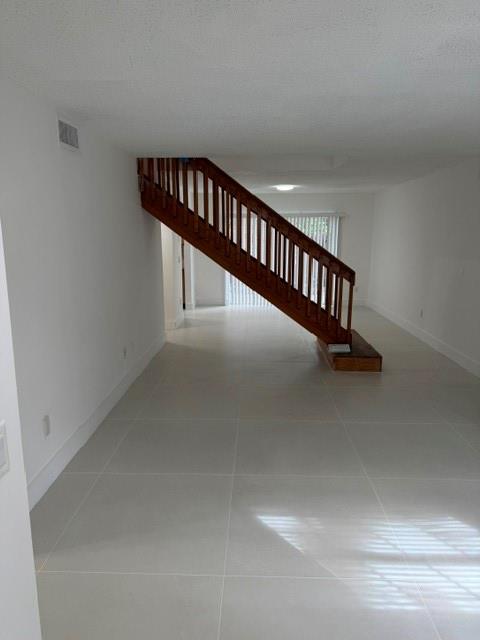 FLAMINGO GARDENS PHASE SI - Residential Lease