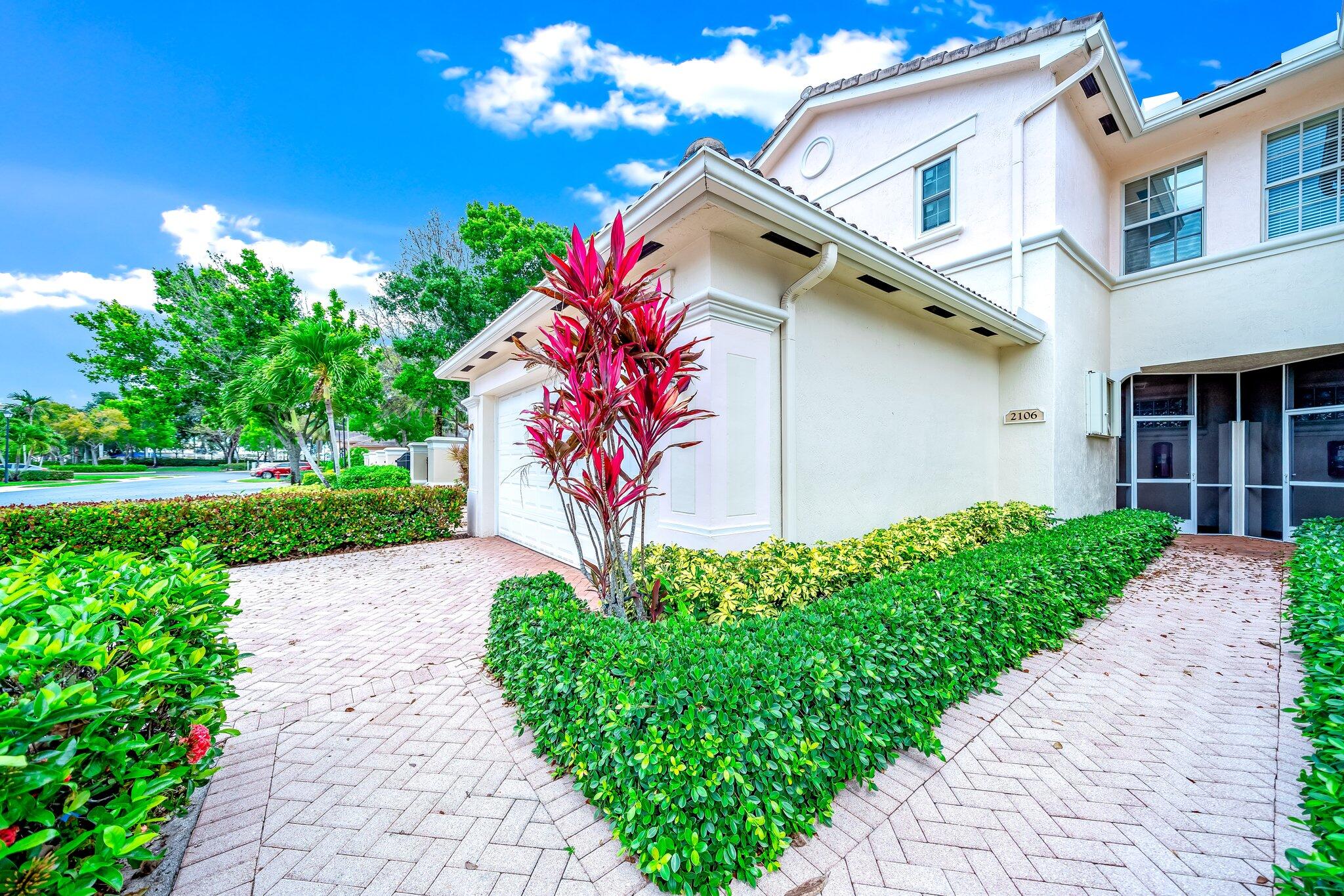 2106 Wingate Bend