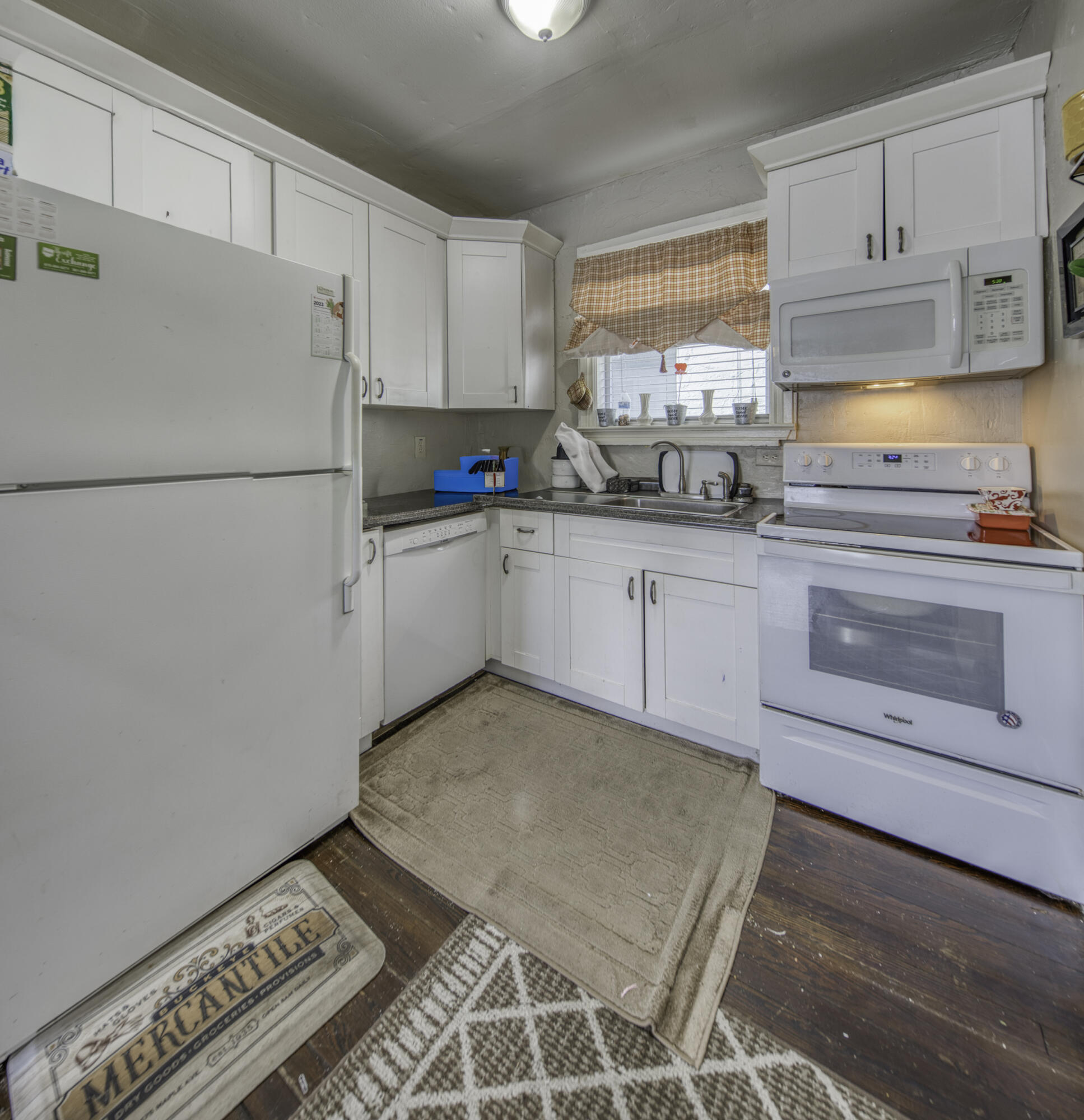 LAKE WORTH TOWN OF - Residential Lease