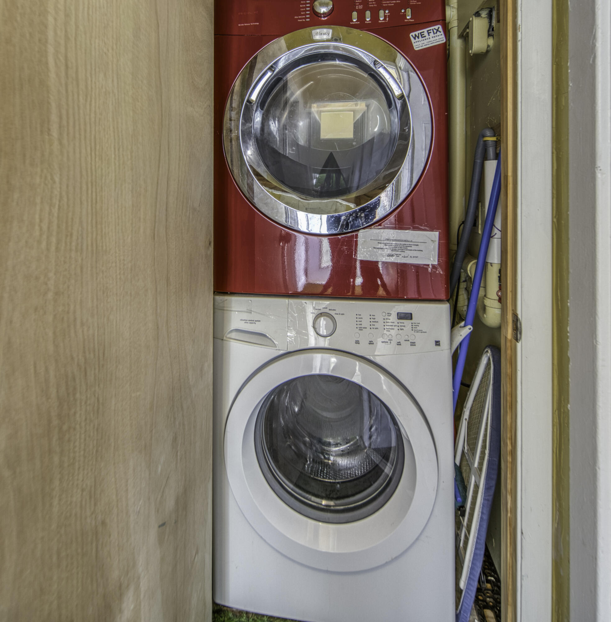 LAKE WORTH TOWN OF - Residential Lease