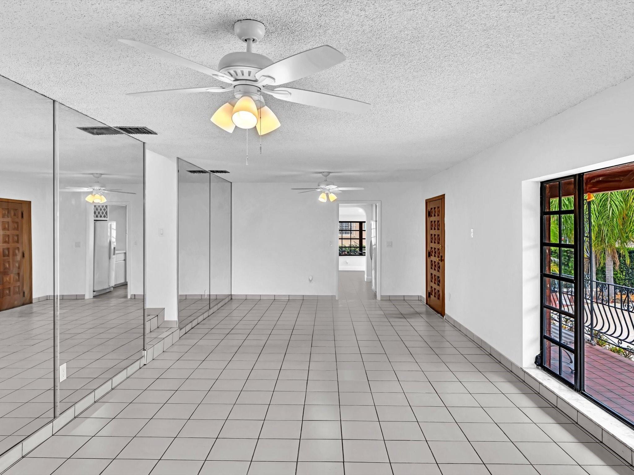 Miracle Manor 1st Add - Residential Lease