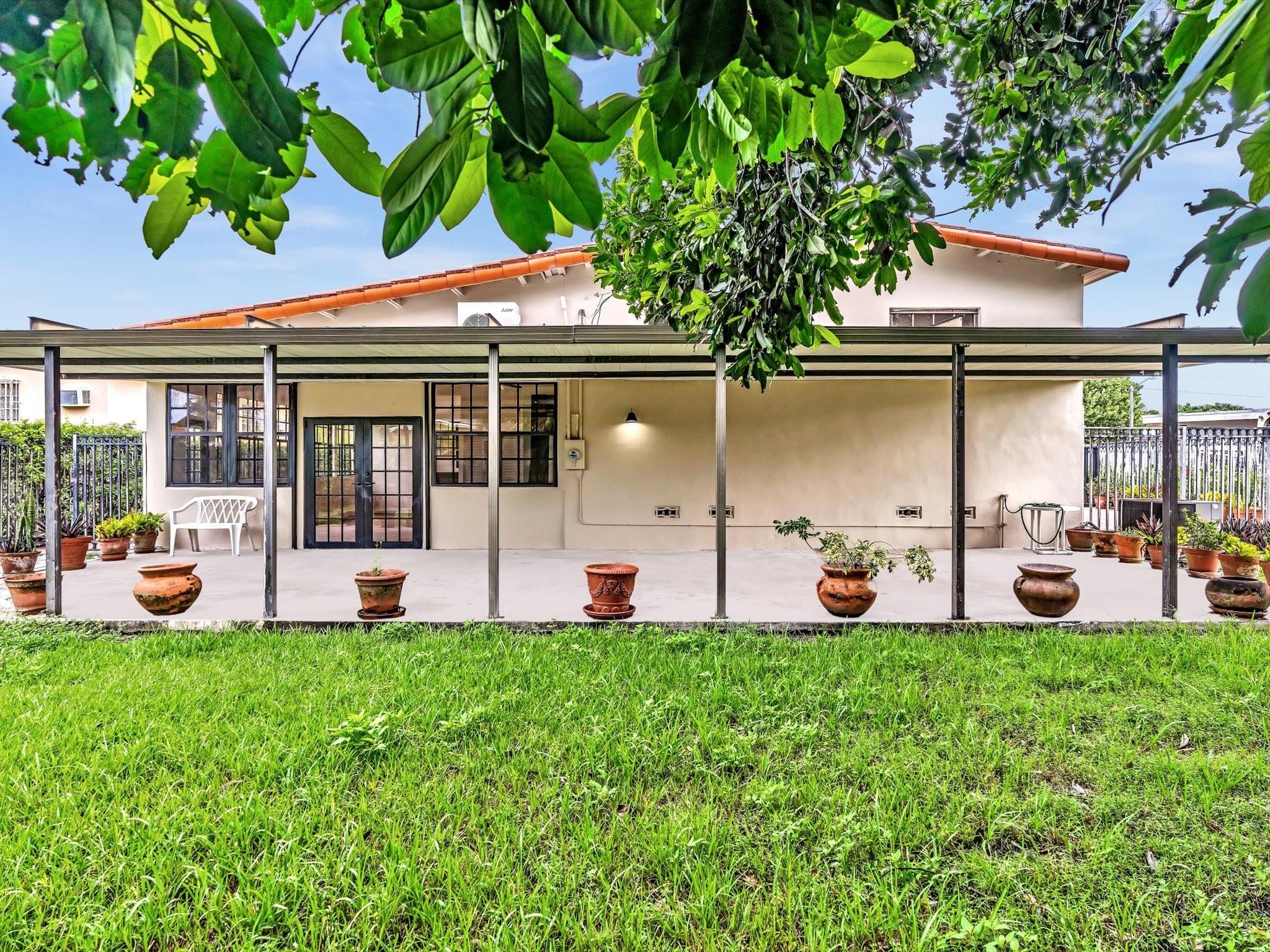 Miracle Manor 1st Add - Residential Lease