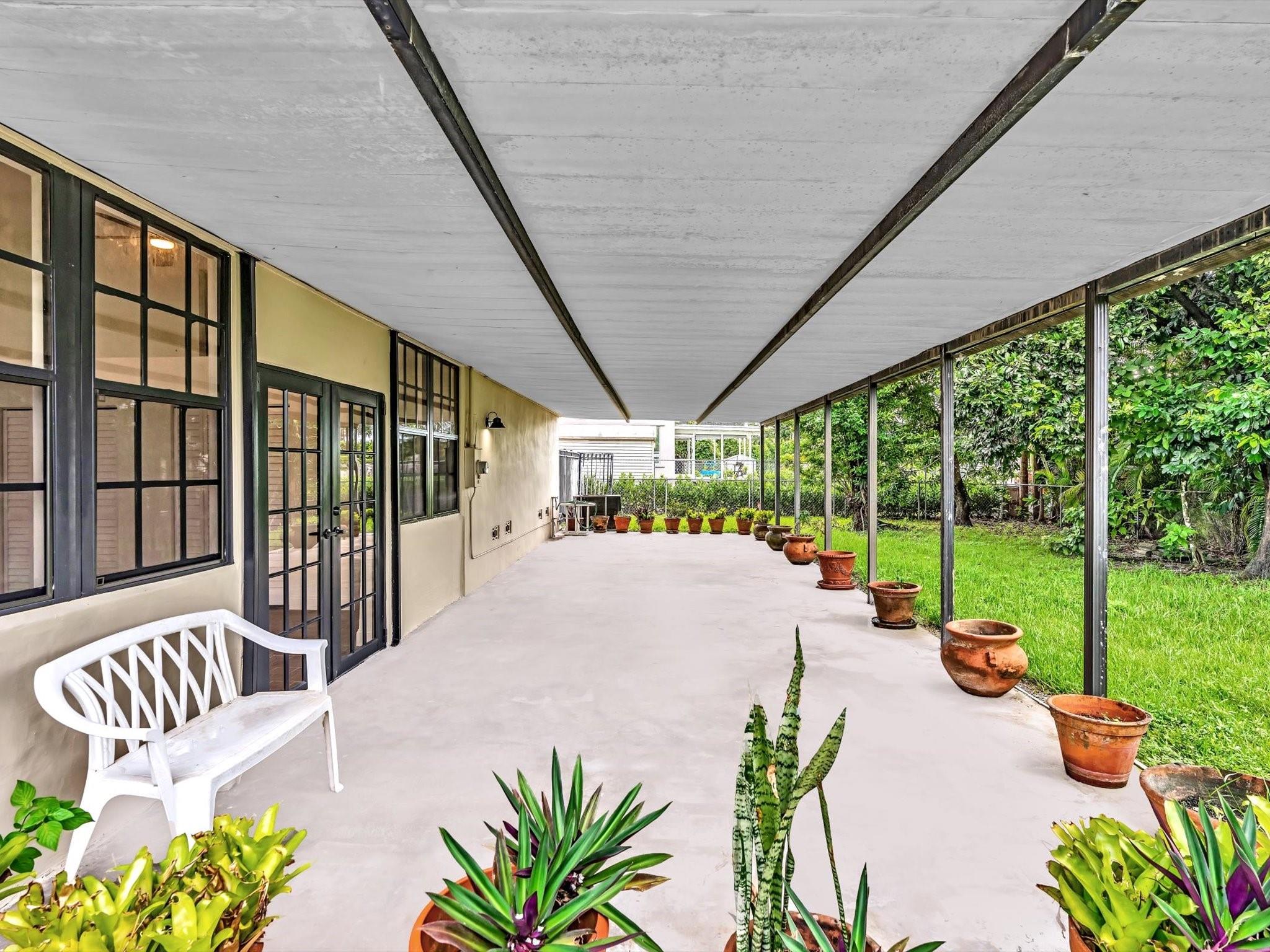 Miracle Manor 1st Add - Residential Lease