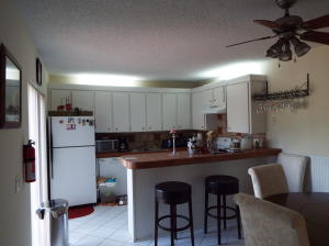 SHERWOOD LAKES - Residential