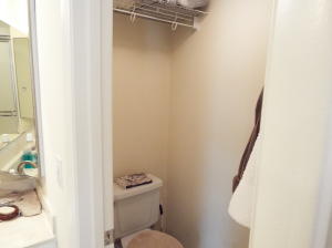 SHERWOOD LAKES - Residential