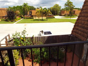 SHERWOOD LAKES - Residential