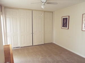 SHERWOOD LAKES - Residential