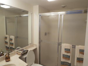 SHERWOOD LAKES - Residential