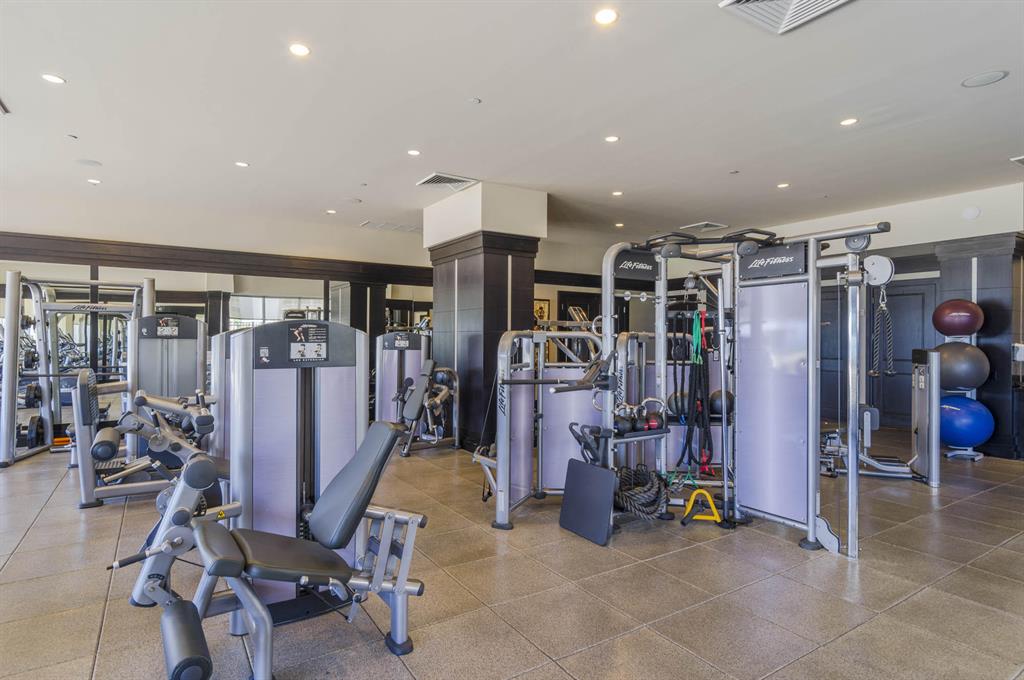 Ritz Carleton Residences - Residential