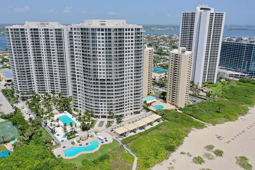 Ritz Carleton Residences - Residential