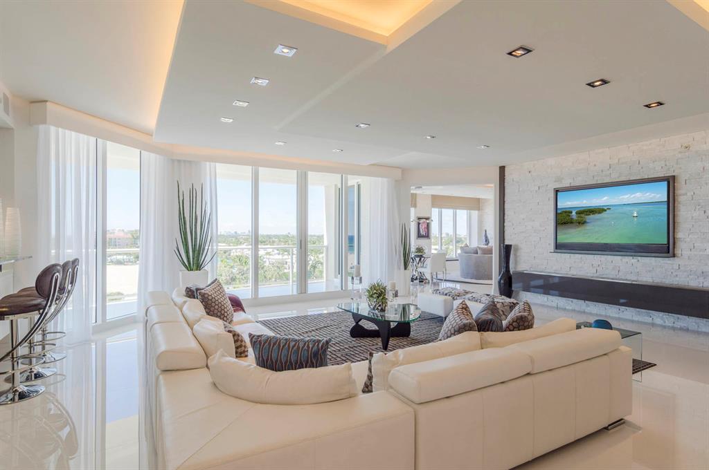 Ritz Carleton Residences - Residential