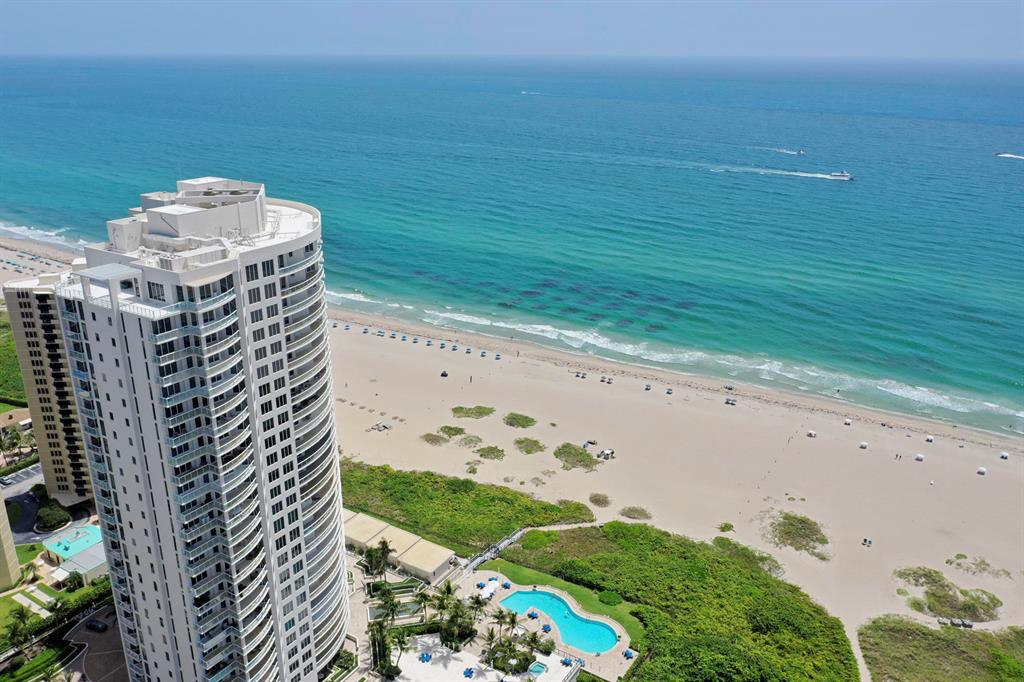 Ritz Carleton Residences - Residential