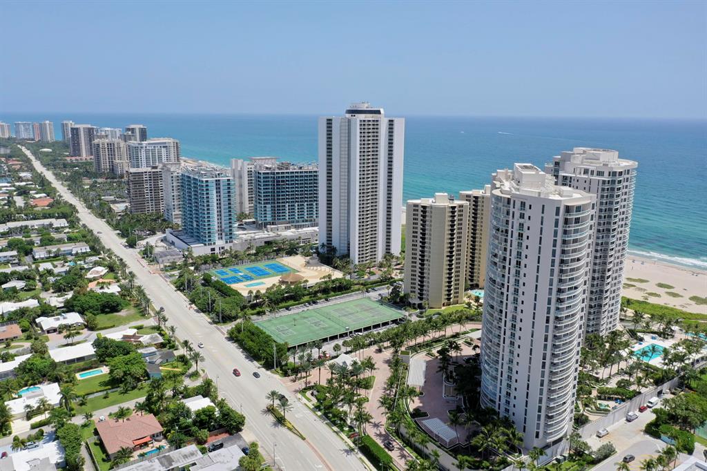 Ritz Carleton Residences - Residential