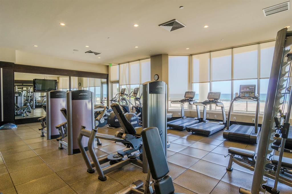 Ritz Carleton Residences - Residential