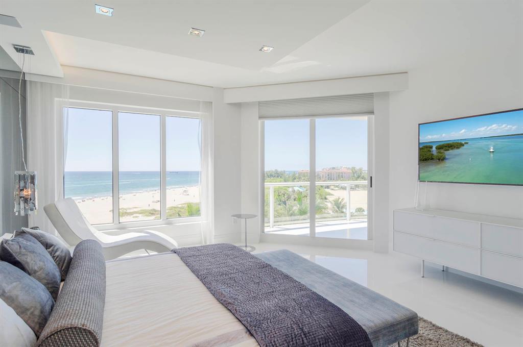 Ritz Carleton Residences - Residential