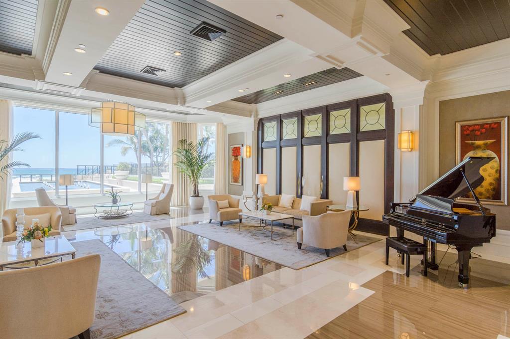 Ritz Carleton Residences - Residential