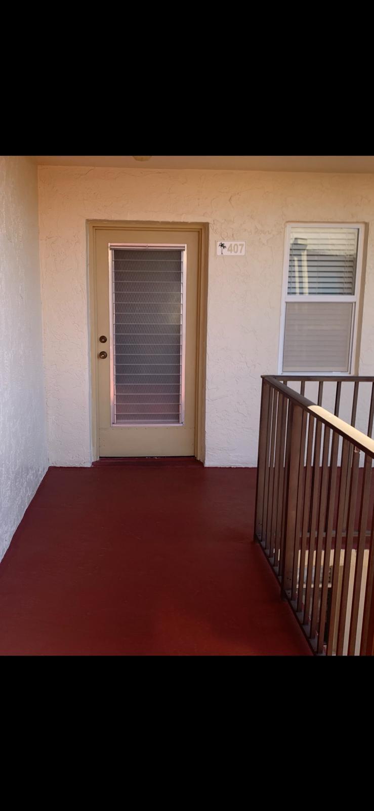 2801 SOMERSET Drive 302