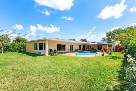 1650 NE 3rd Avenue Delray Beach FL 33444