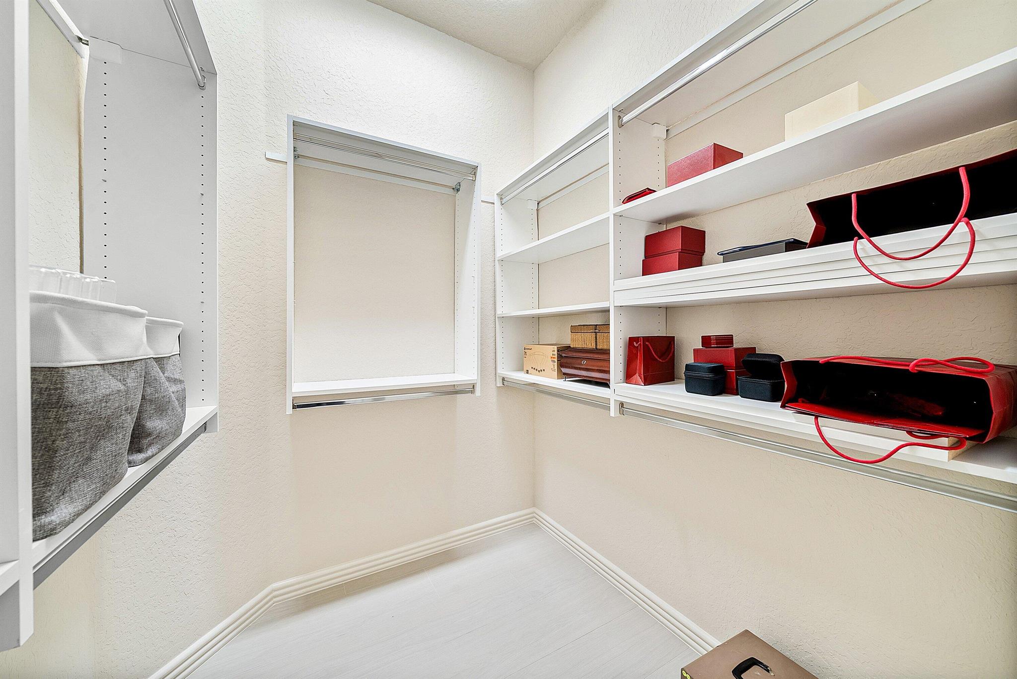 BALLENISLES - Residential