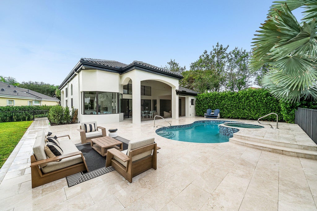 Photo of 154 Windward Drive, Palm Beach Gardens, FL 33418 (MLS # R11145108)
