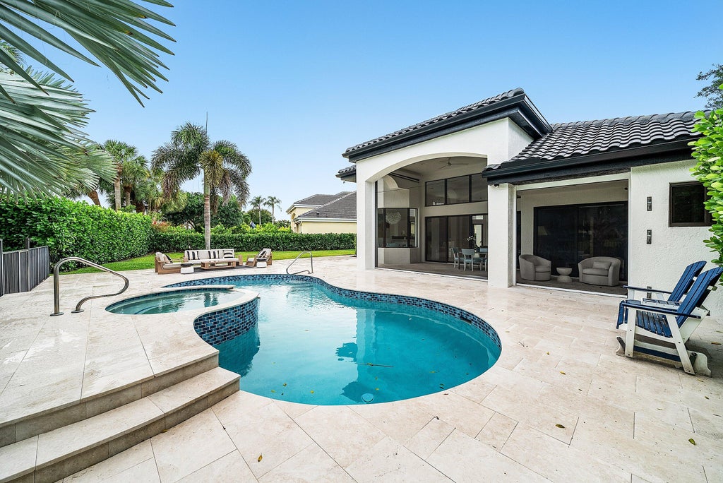 Photo of 154 Windward Drive, Palm Beach Gardens, FL 33418 (MLS # R11145108)