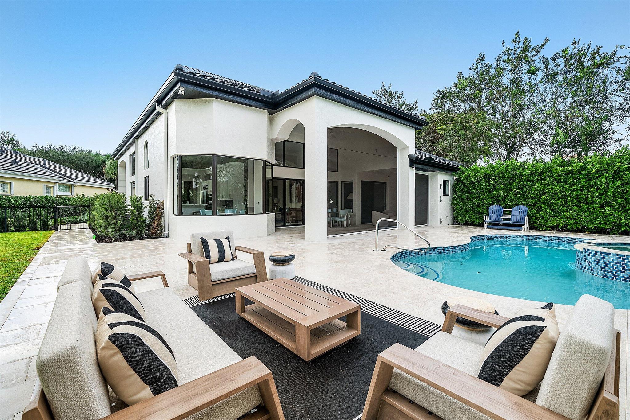 BALLENISLES - Residential