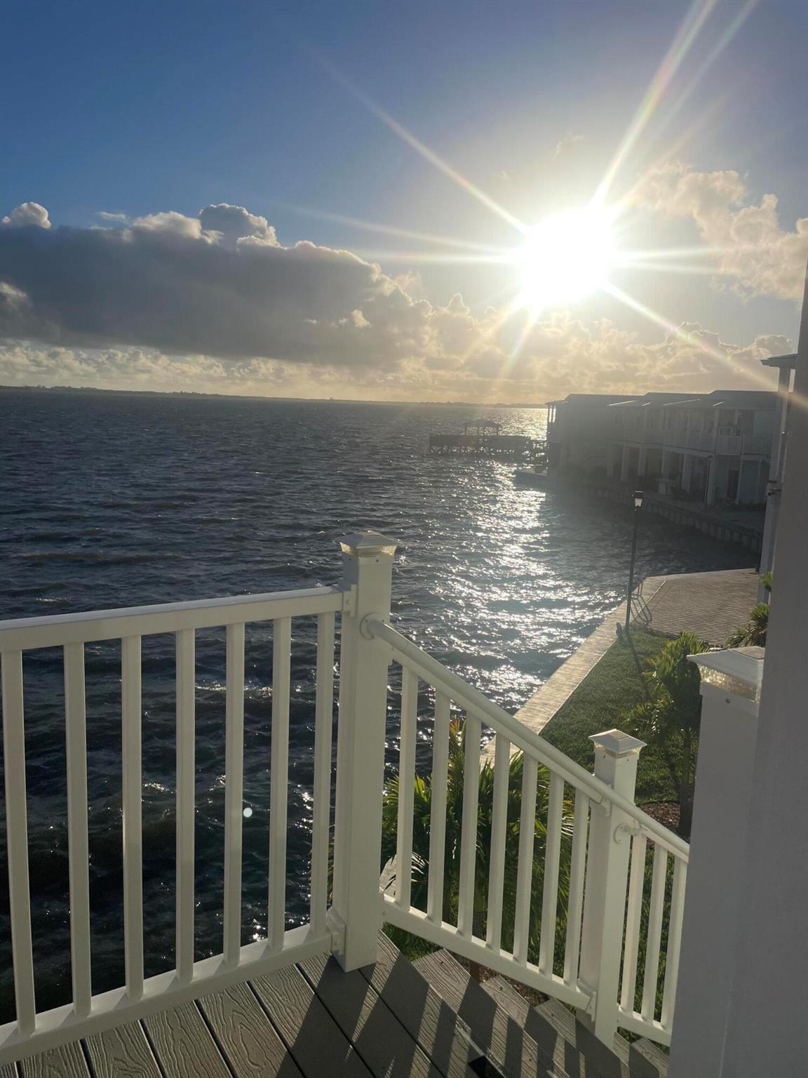 OCEAN BREEZE RESORT - Residential Lease