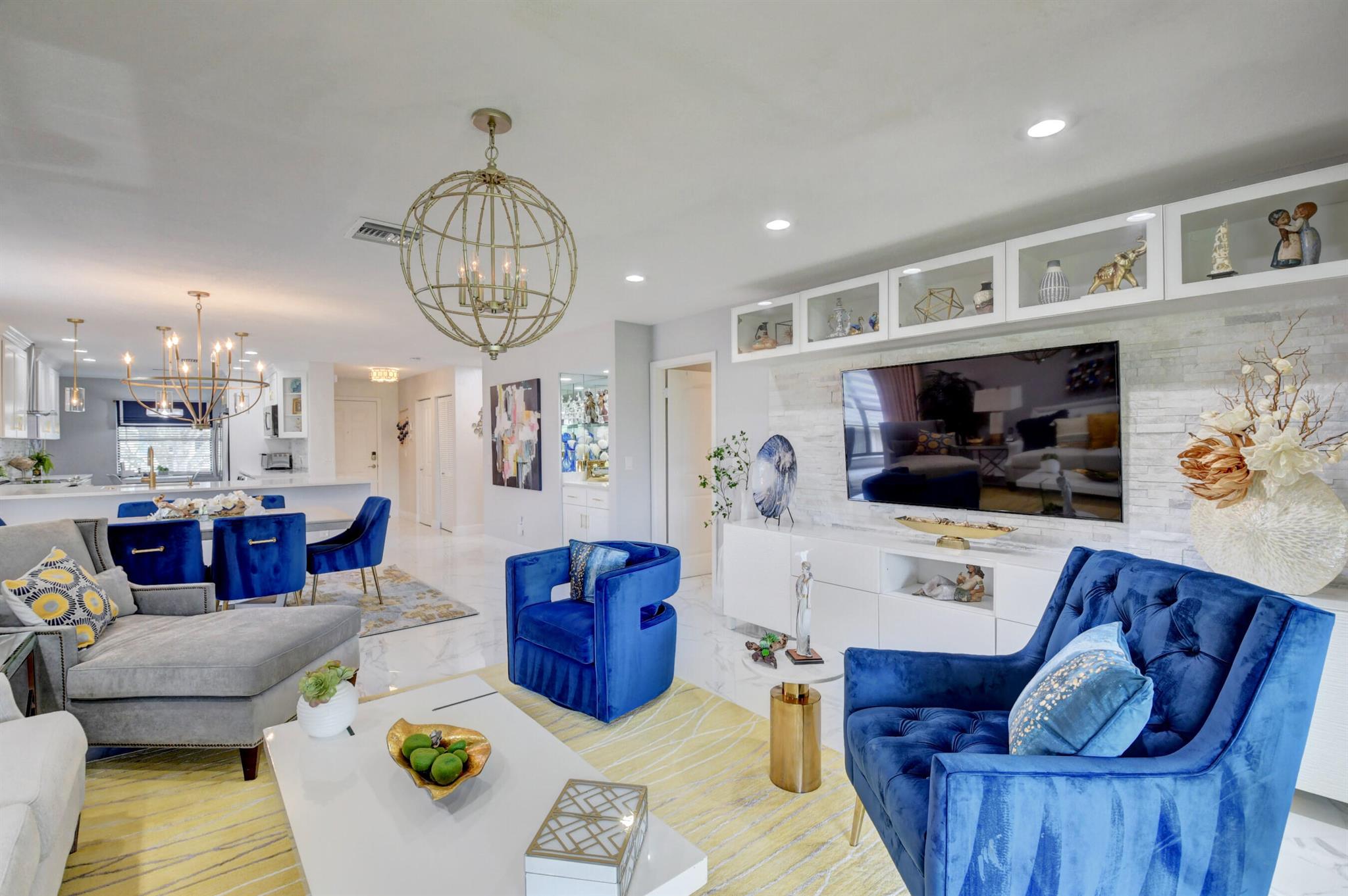 WESTGATE AT HUNTERS RUN C - Residential