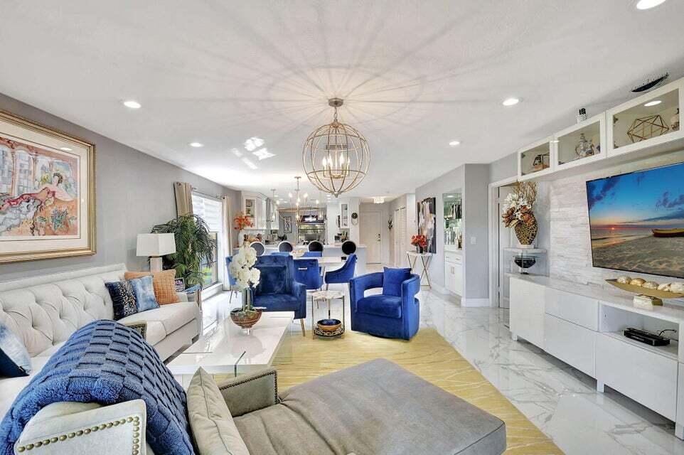 WESTGATE AT HUNTERS RUN C - Residential