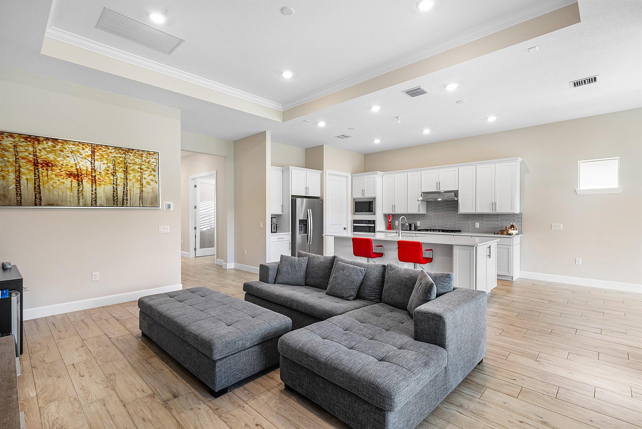 ENCLAVE AT SHERWOOD - Residential Lease