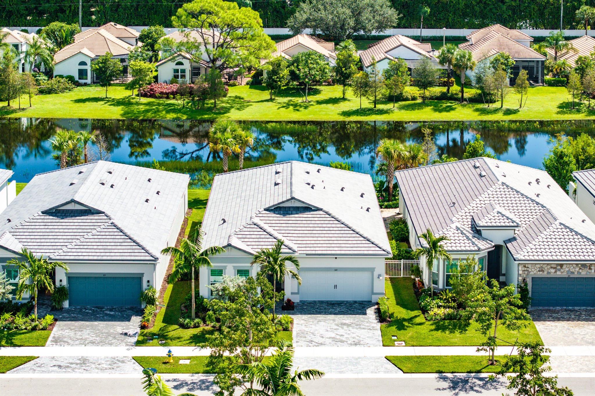 ENCLAVE AT SHERWOOD - Residential Lease